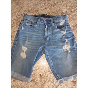 Hollister Skinny Bermudas size 28 NWOT